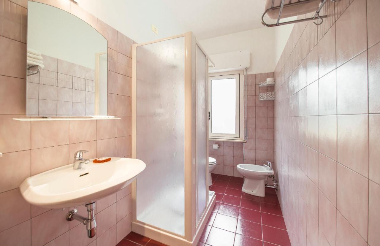 Albergo Il Veliero Pineto Exterior photo